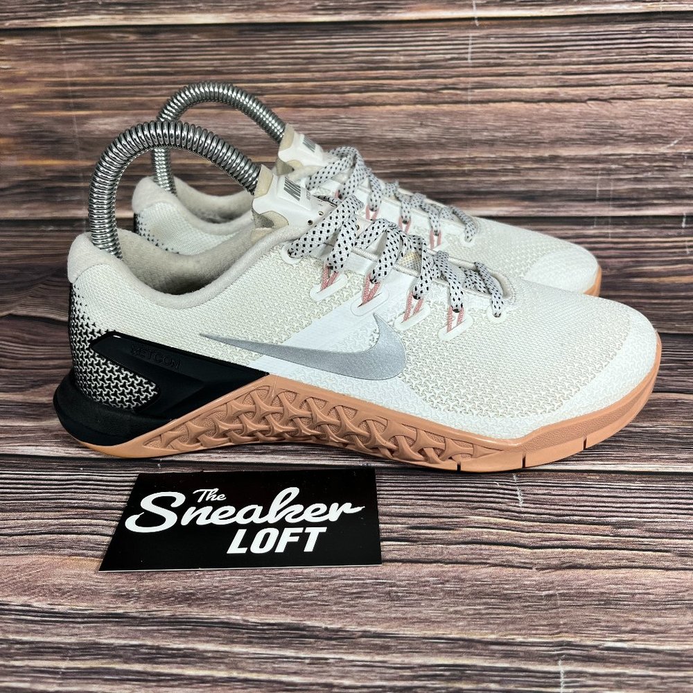 Nike Metcon 4 Women's Athletic Training Shoes